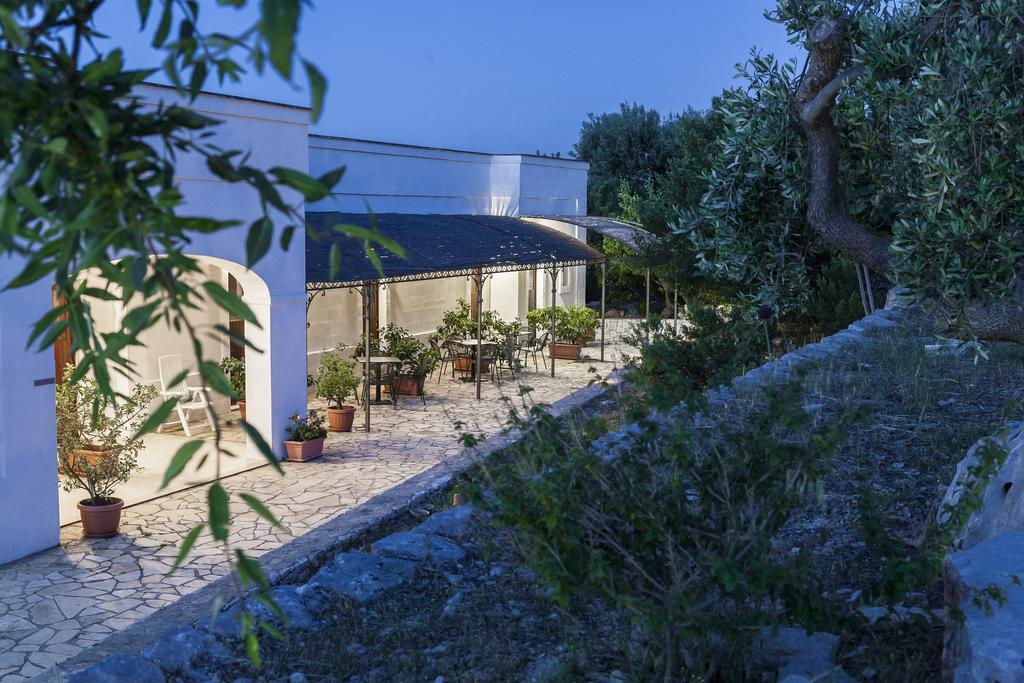 B&B Pozzo Di Luce (Adults Only) โมโนโปลี ภายนอก รูปภาพ