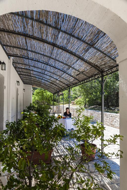 B&B Pozzo Di Luce (Adults Only) โมโนโปลี ภายนอก รูปภาพ