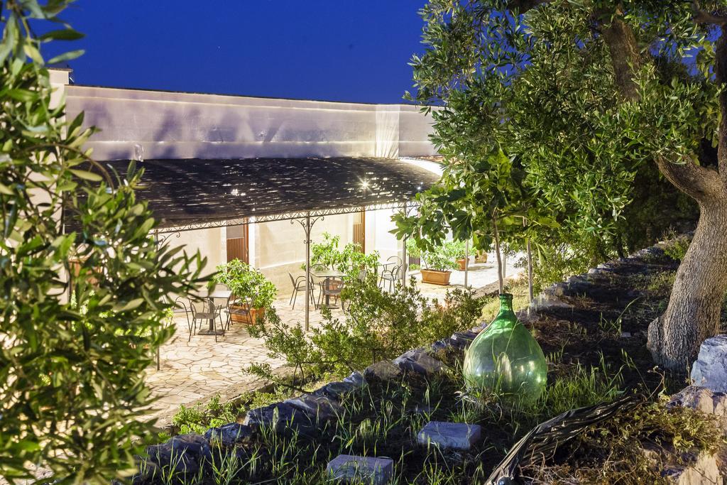 B&B Pozzo Di Luce (Adults Only) โมโนโปลี ภายนอก รูปภาพ