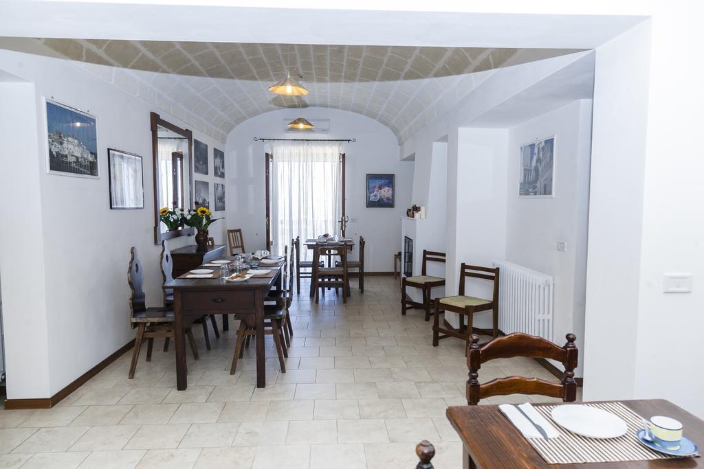 B&B Pozzo Di Luce (Adults Only) โมโนโปลี ภายนอก รูปภาพ